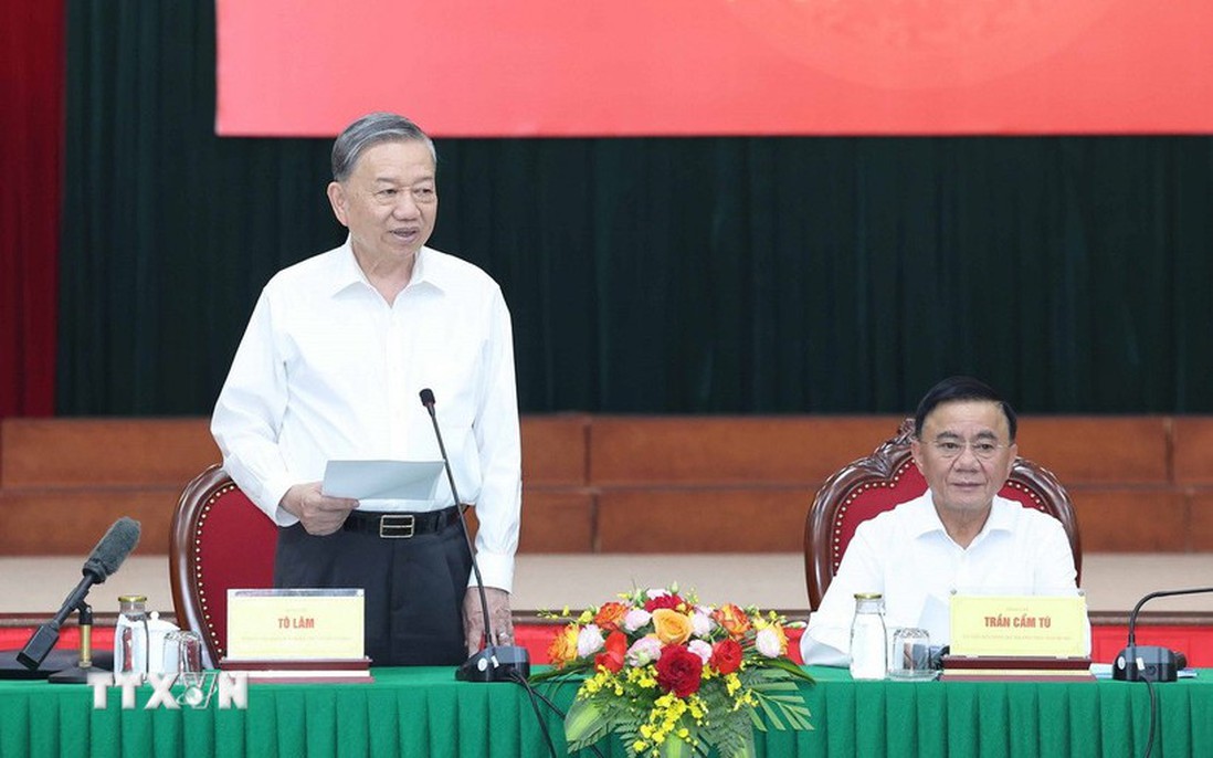 Bộ Chính trị, Ban Bí thư đồng ý về việc sửa đổi, ban hành mới 2 quy định về công tác cán bộ