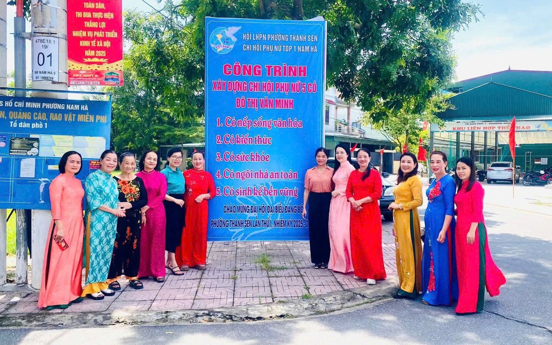Phụ nữ Hà Tĩnh thi đua sôi nổi, lập thành tích chào mừng Đại hội Đảng các cấp