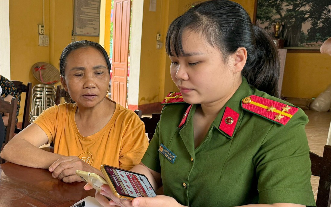 Lào Cai hoàn thành mục tiêu 70% người dân có tài khoản VNeID