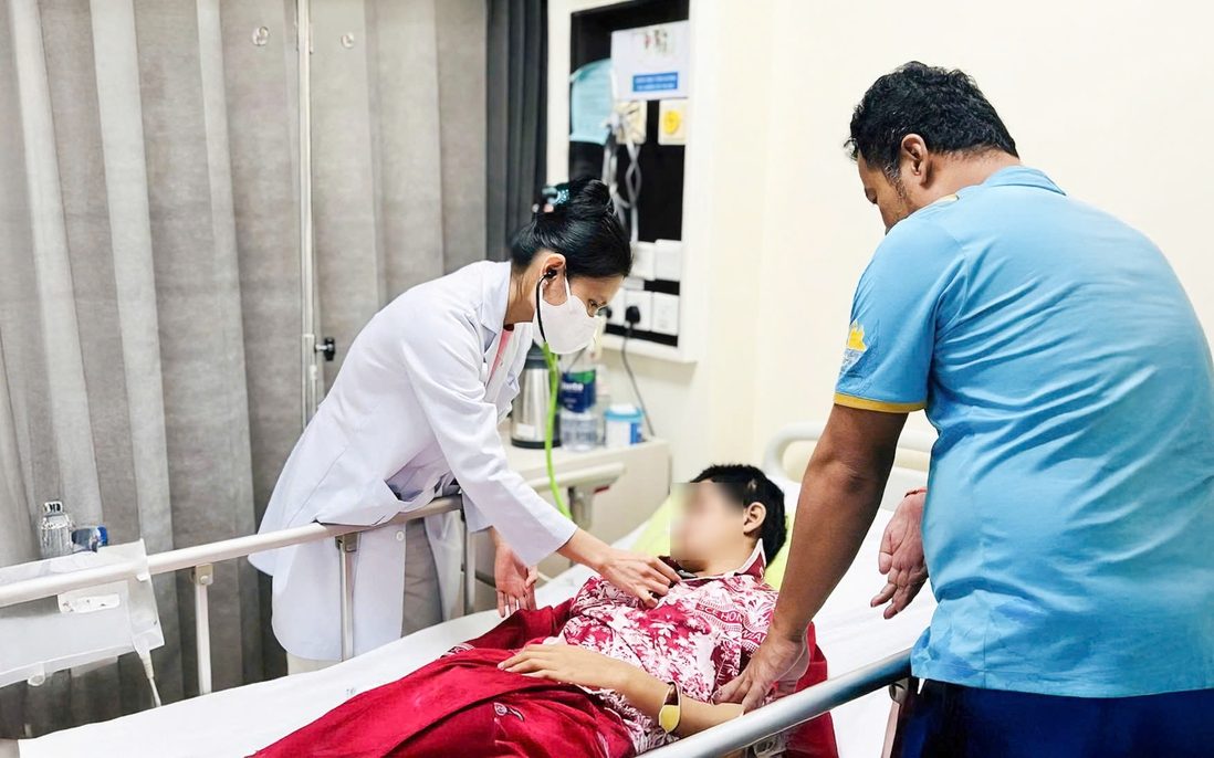 Bé gái người Campuchia hồi phục kỳ diệu sau tai nạn giao thông nghiêm trọng