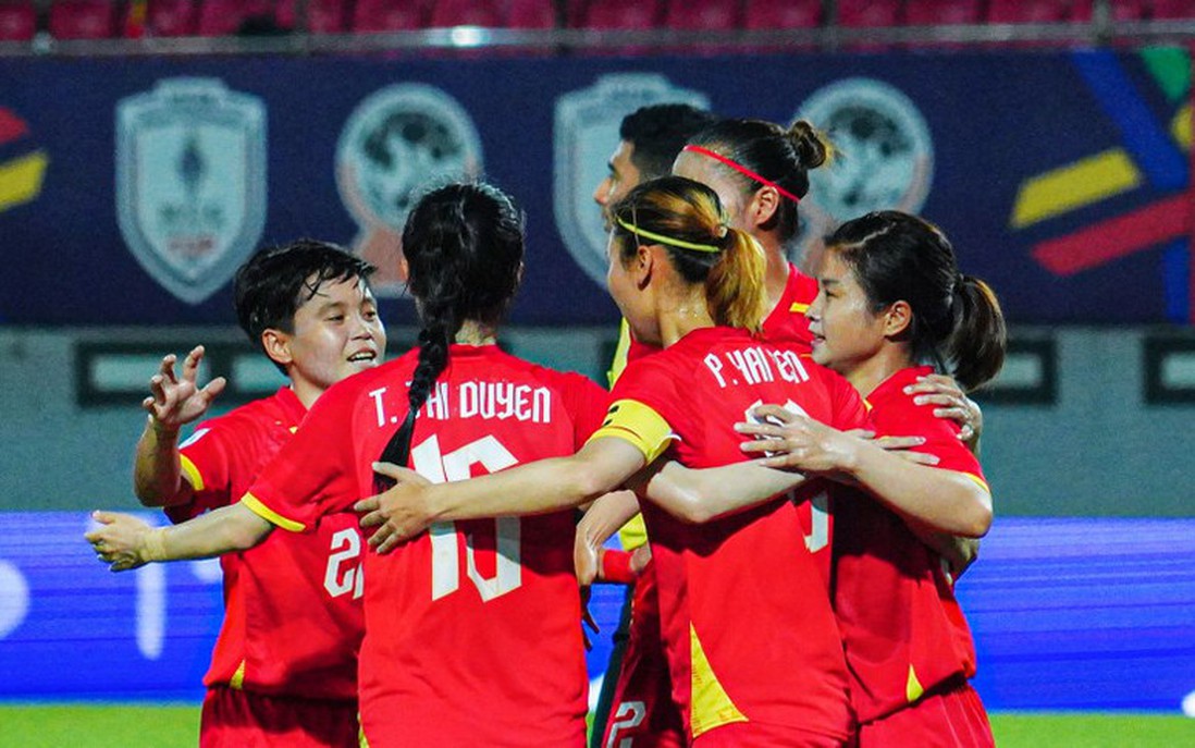Thắng Indonesia 7-0, Đội tuyển Nữ Việt Nam tiến vào bán kết AFF Cup 2025