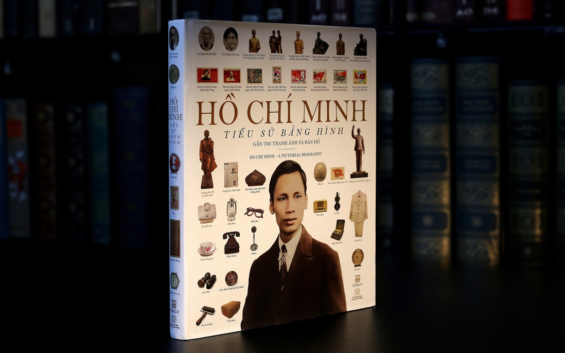 Cuốn sách tái hiện cuộc đời, sự nghiệp của Bác Hồ với gần 700 tranh, ảnh, bản đồ