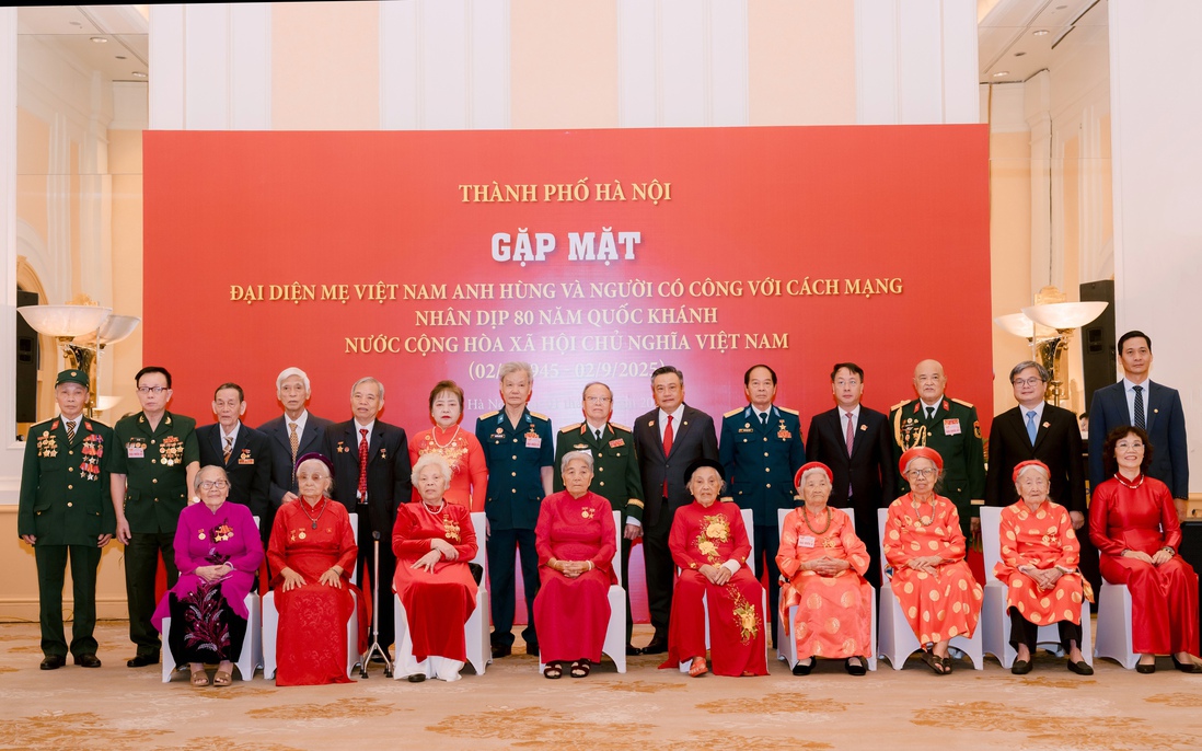 Hà Nội tri ân Mẹ Việt Nam Anh hùng và người có công nhân dịp Quốc khánh 2/9