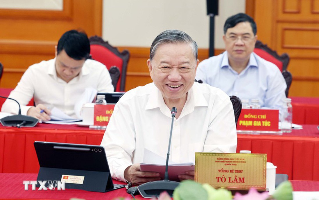 Bộ Chính trị làm việc với Ban Thường vụ Đảng ủy Quốc hội