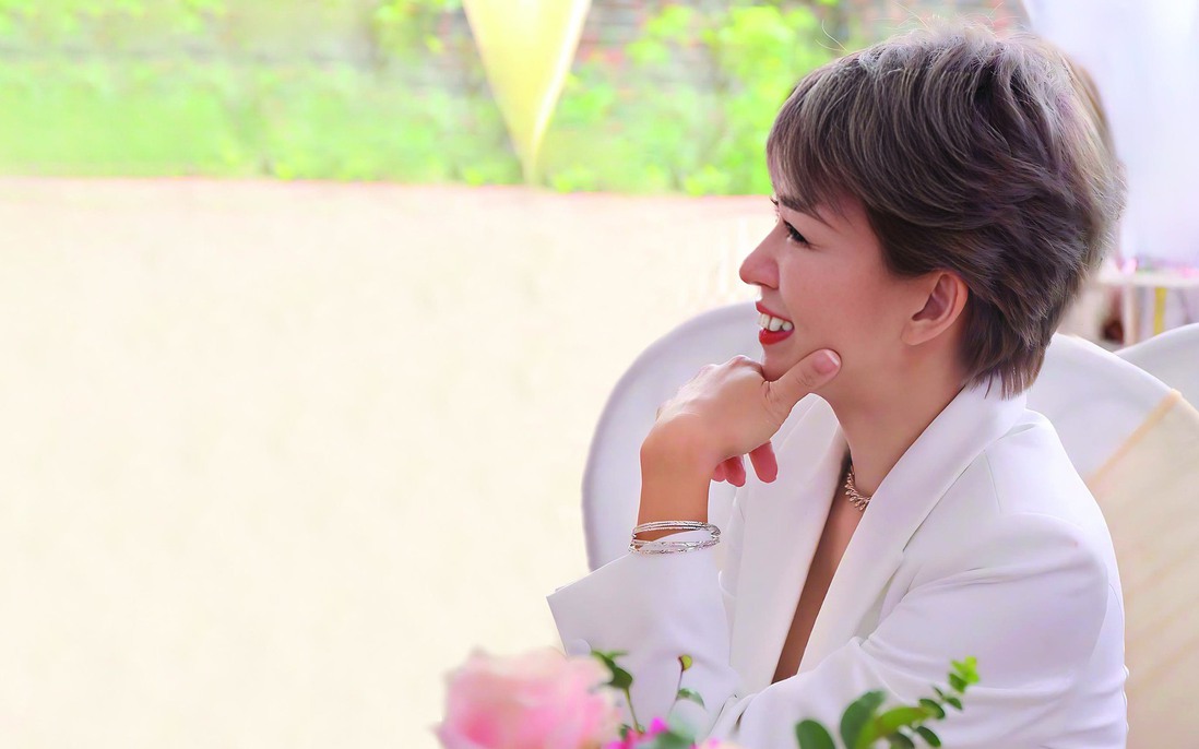 Bà mẹ trẻ khởi dựng thương hiệu thời trang đình đám 
nhờ mạng xã hội
