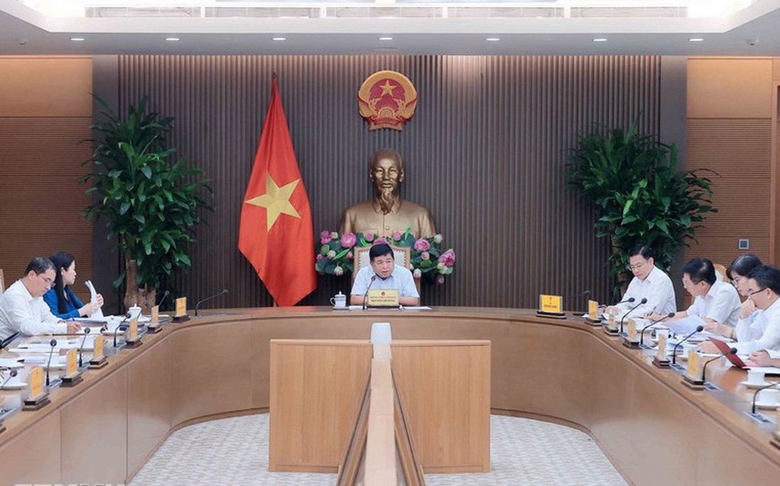 Tập trung nghiên cứu, hoàn thiện dự thảo Nghị quyết phát triển kinh tế Nhà nước