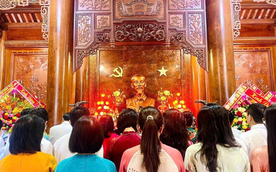 Trang trọng Lễ giỗ Chủ tịch Hồ Chí Minh lần thứ 56 tại Nghệ An