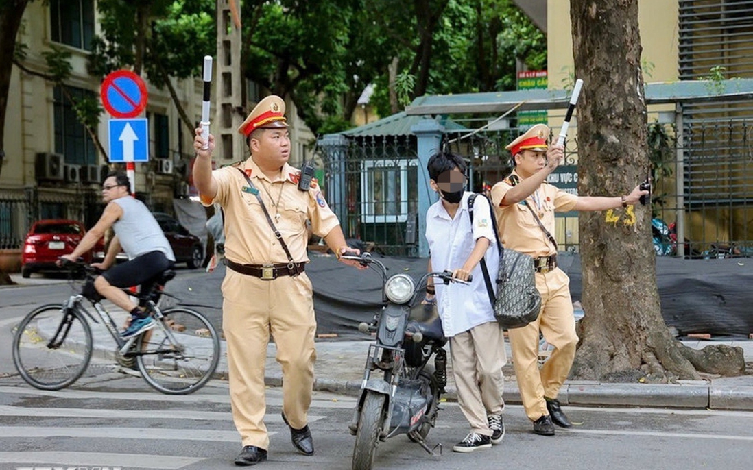 Hà Nội triển khai cao điểm xử lý học sinh, phụ huynh vi phạm giao thông