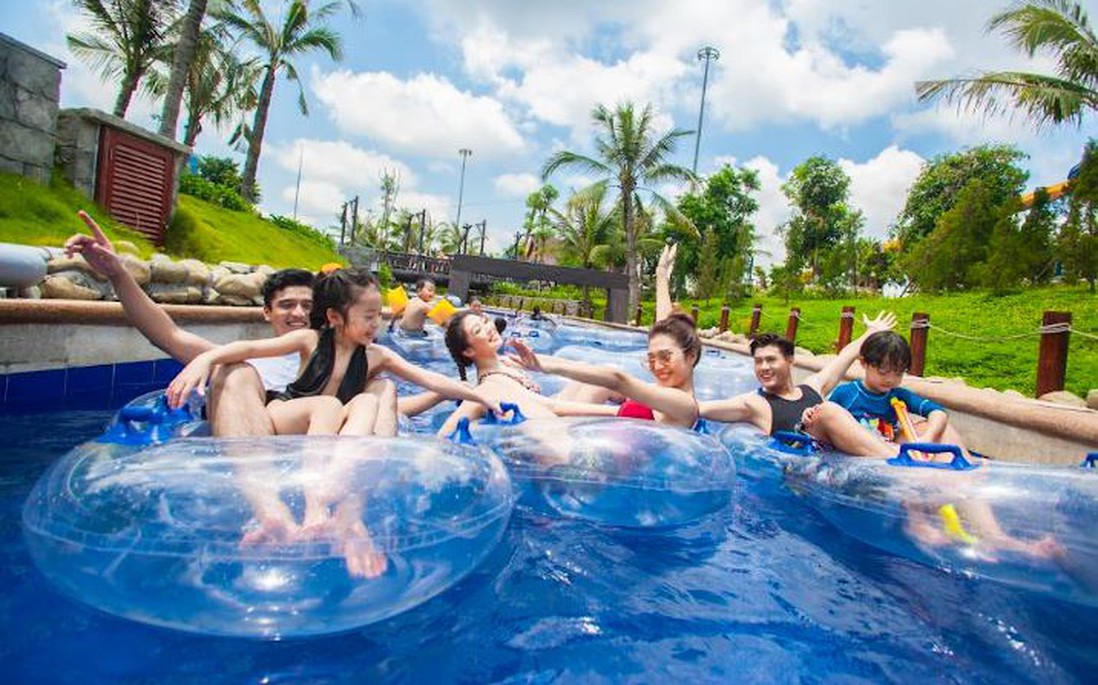 Đi đu đưa đi tại công viên nước Lốc Xoáy Sun World Ha Long chỉ 100.000 đồng cho mọi du khách