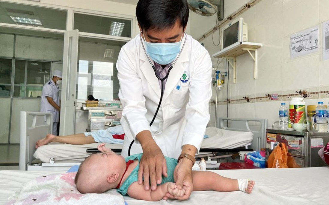 Hà Nội: Nguy cơ dịch sốt xuất huyết lan rộng, số ca mắc tăng nhanh