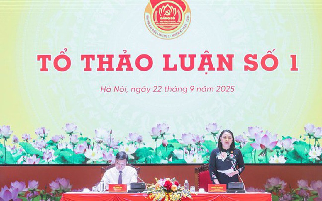 Những ý kiến thẳng thắn, sâu sắc đóng góp vào dự thảo Văn kiện trình Đại hội đại biểu Đảng bộ MTTQ, các đoàn thể Trung ương lần thứ I