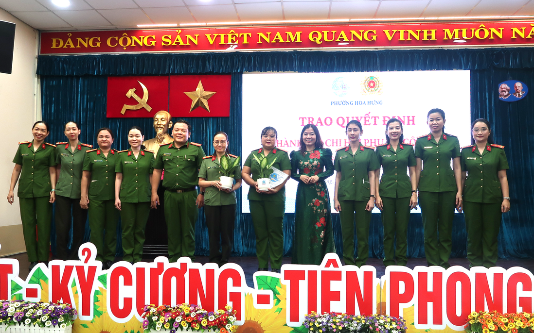 Ra mắt Chi hội Phụ nữ Công an phường Hòa Hưng