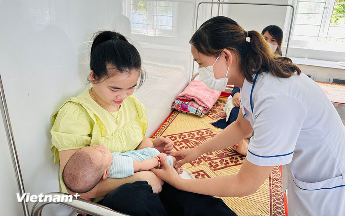 Nghị quyết số 72: Quản lý sức khỏe theo vòng đời, giảm gánh nặng chi phí y tế