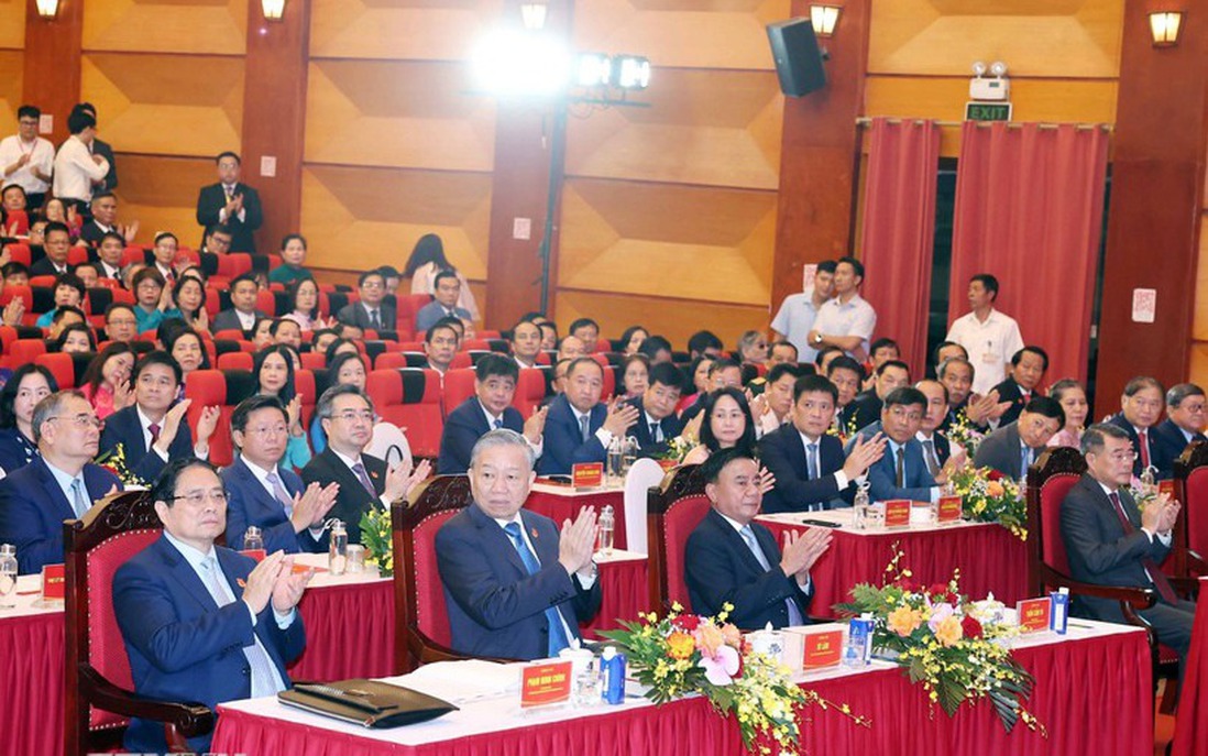 Xây dựng Đảng bộ Mặt trận Tổ quốc, các đoàn thể Trung ương là nòng cốt chính trị