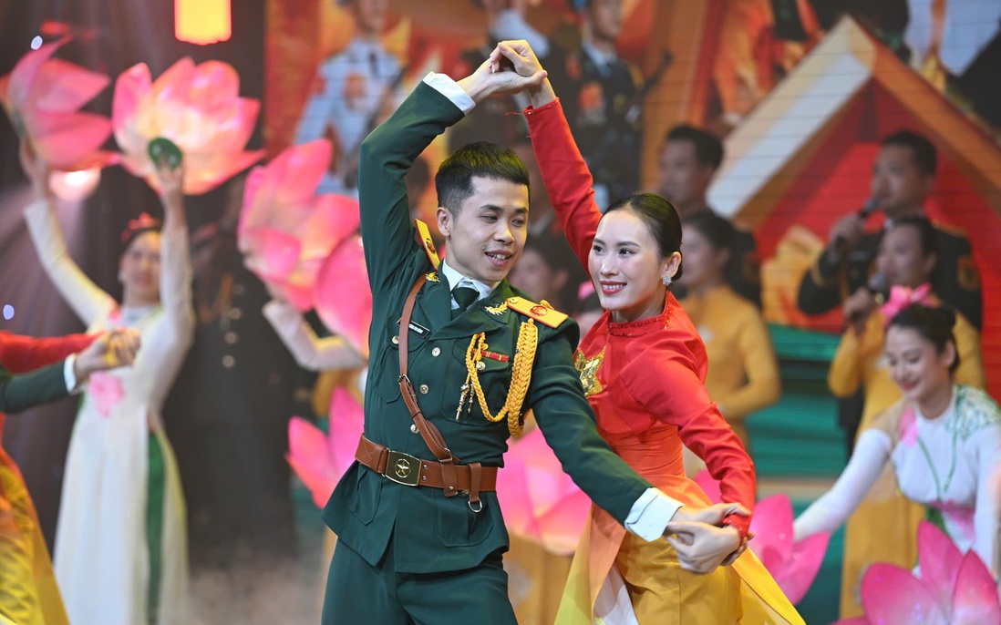 Giao lưu "Những ngôi sao Quyết thắng"