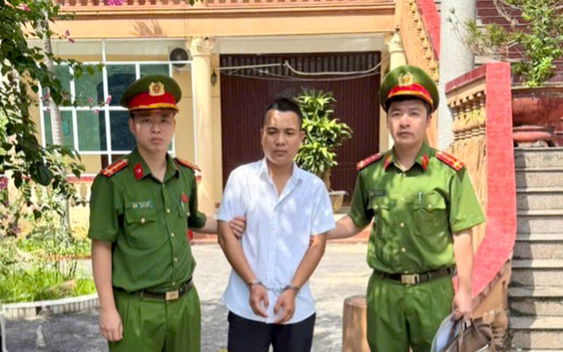 Doanh thu hơn 24 tỷ từ bán hàng online, chủ shop quần áo bị bắt vì trốn thuế