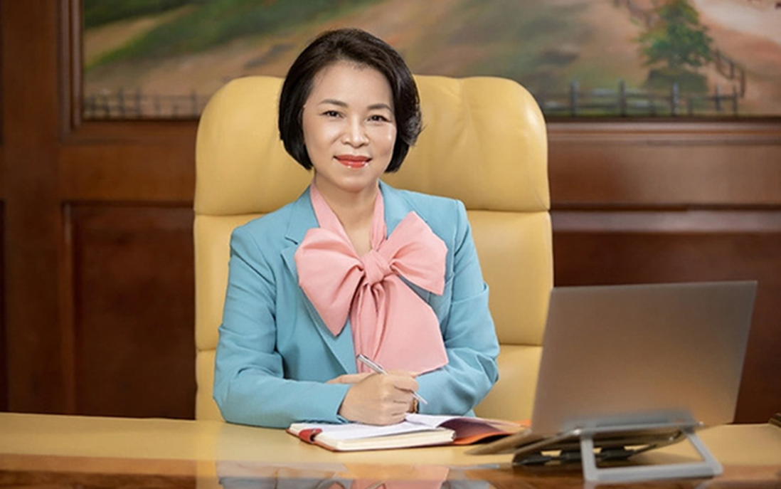 Nữ tỷ phú USD thứ 2 của Việt Nam: Điều hành "ông lớn" đứng đầu sàn chứng khoán 