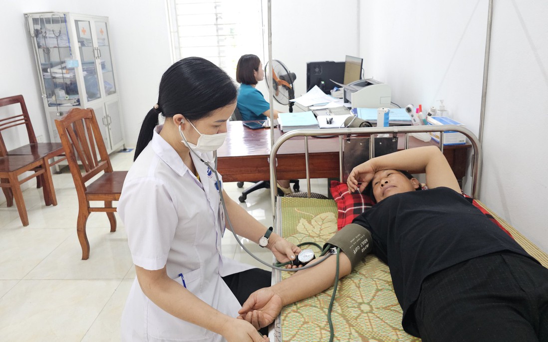 Phát động Tuần lễ Làm mẹ an toàn năm 2025
