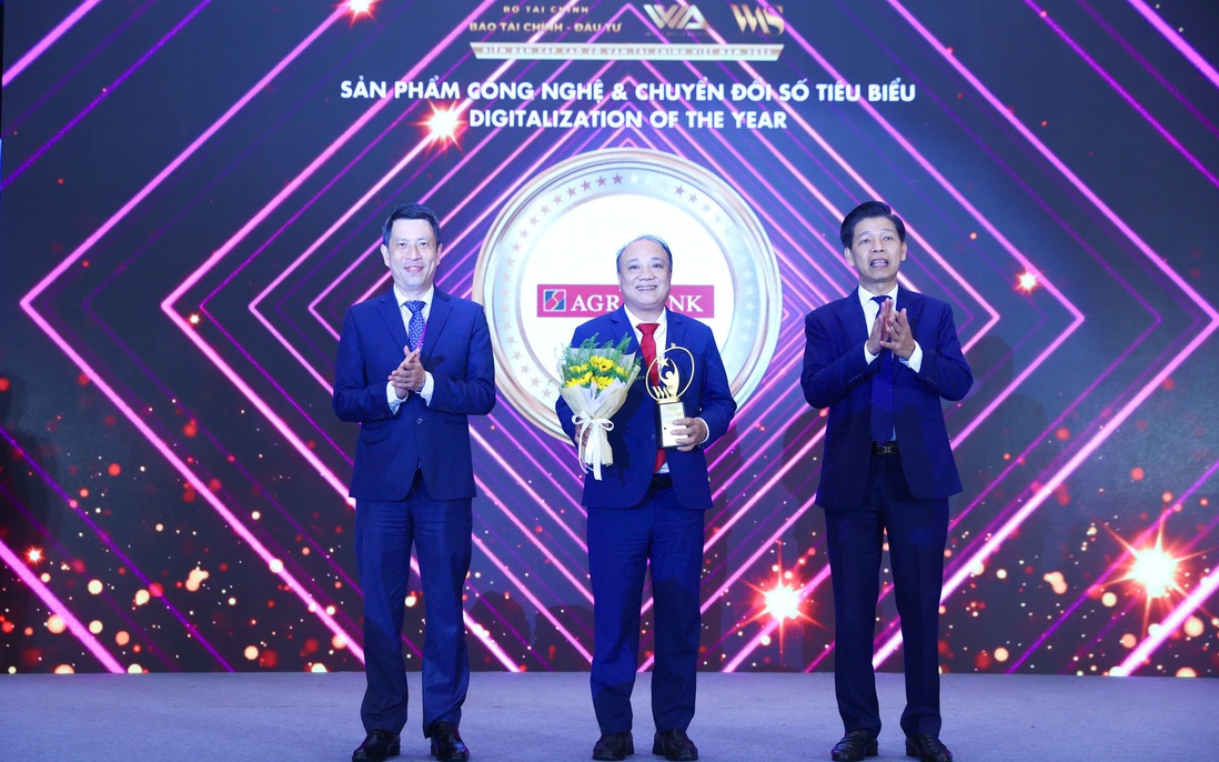 Đổi mới và sáng tạo, Agribank được vinh danh 3 giải thưởng Dịch vụ tài chính tiêu biểu năm 2025