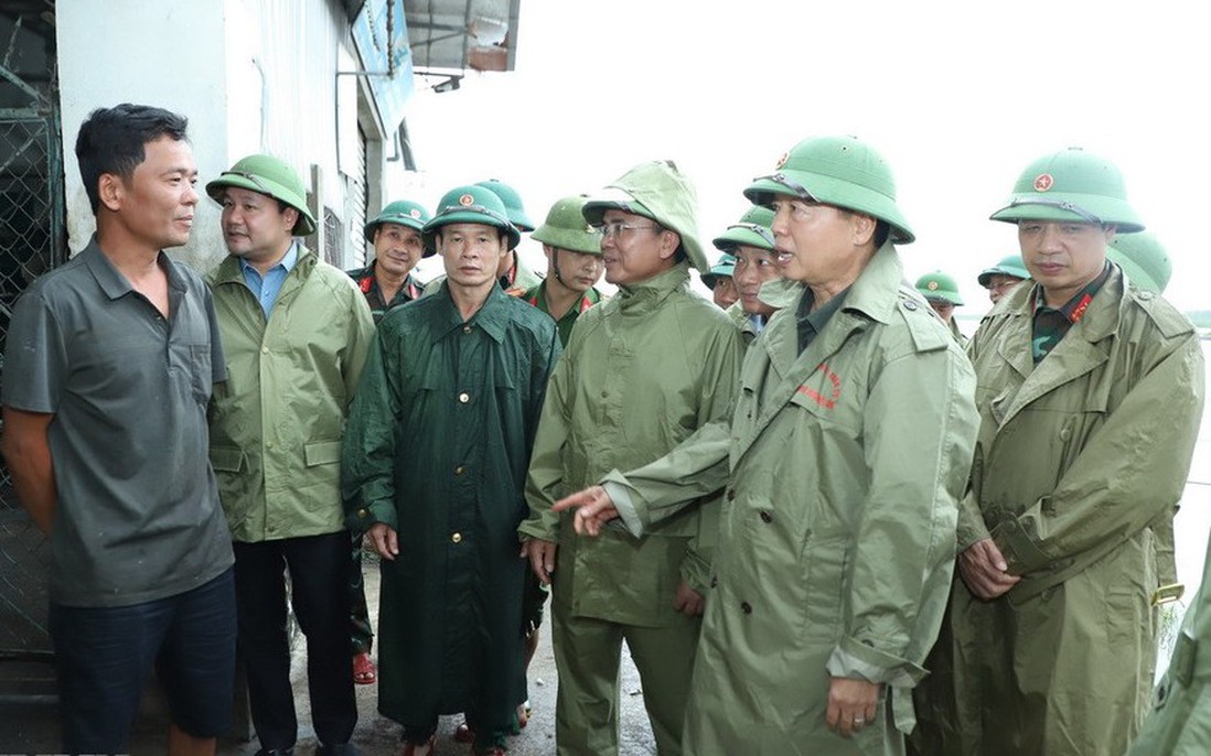 Ứng phó bão số 10, Phó Thủ tướng yêu cầu không để người dân cố bám trụ khu vực nguy hiểm