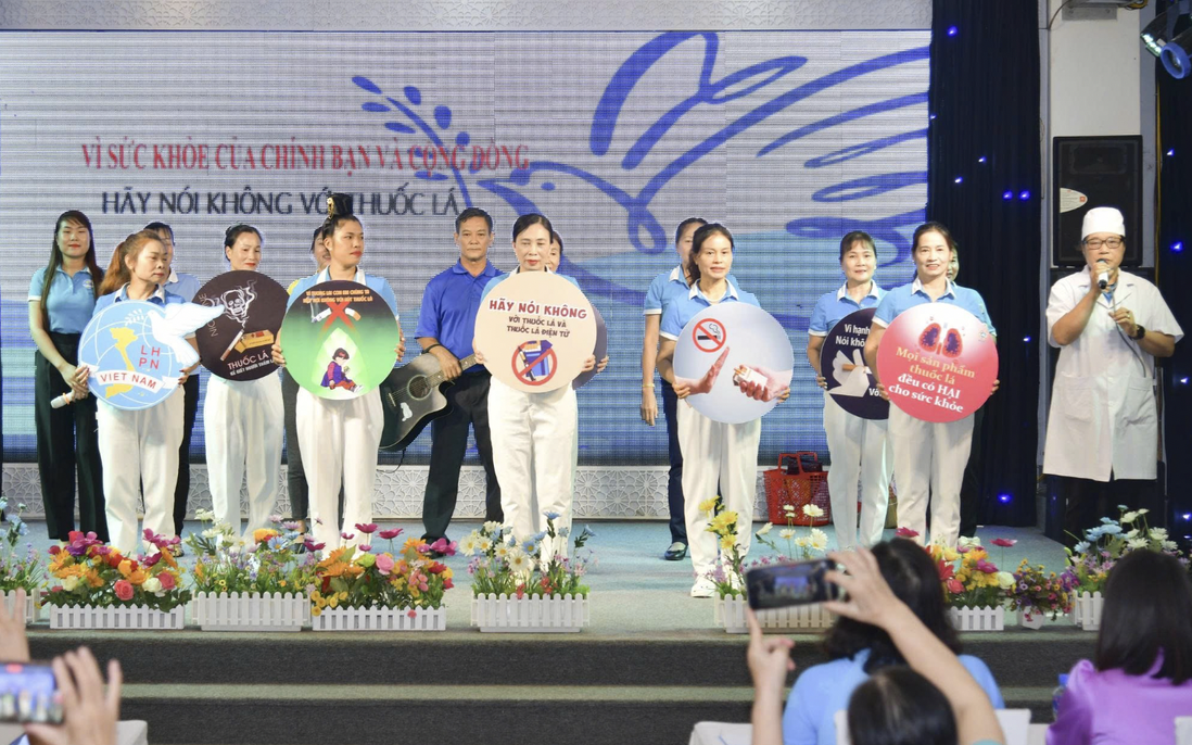 Phụ nữ Cao Bằng phát huy vai trò nòng cốt trong phòng chống tác hại thuốc lá