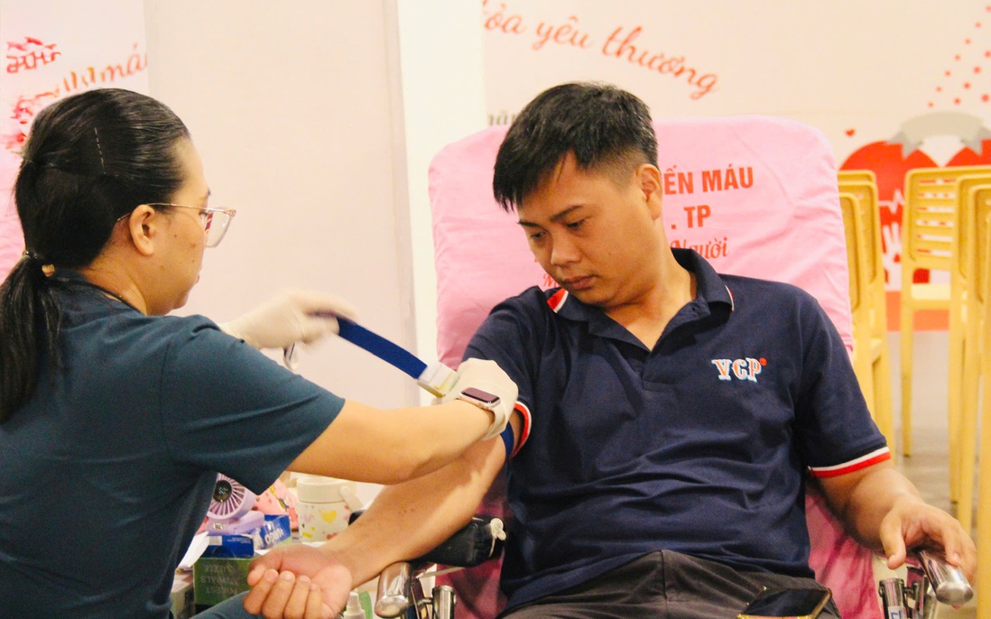 "Giọt máu nghĩa tình - Lan tỏa yêu thương": Dấu ấn nhân văn trong hành trình 35 năm Hiệp hội Nhựa Việt Nam