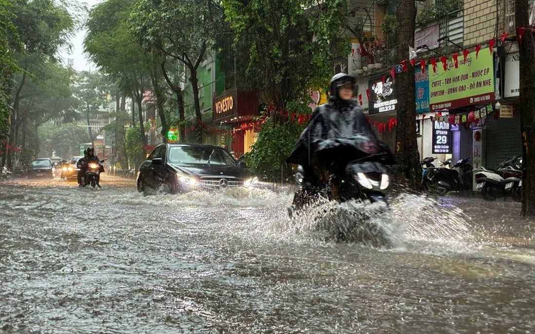 Thời tiết ngày 1/10: Mưa dông nhiều nơi, chủ động ứng phó thời tiết nguy hiểm
