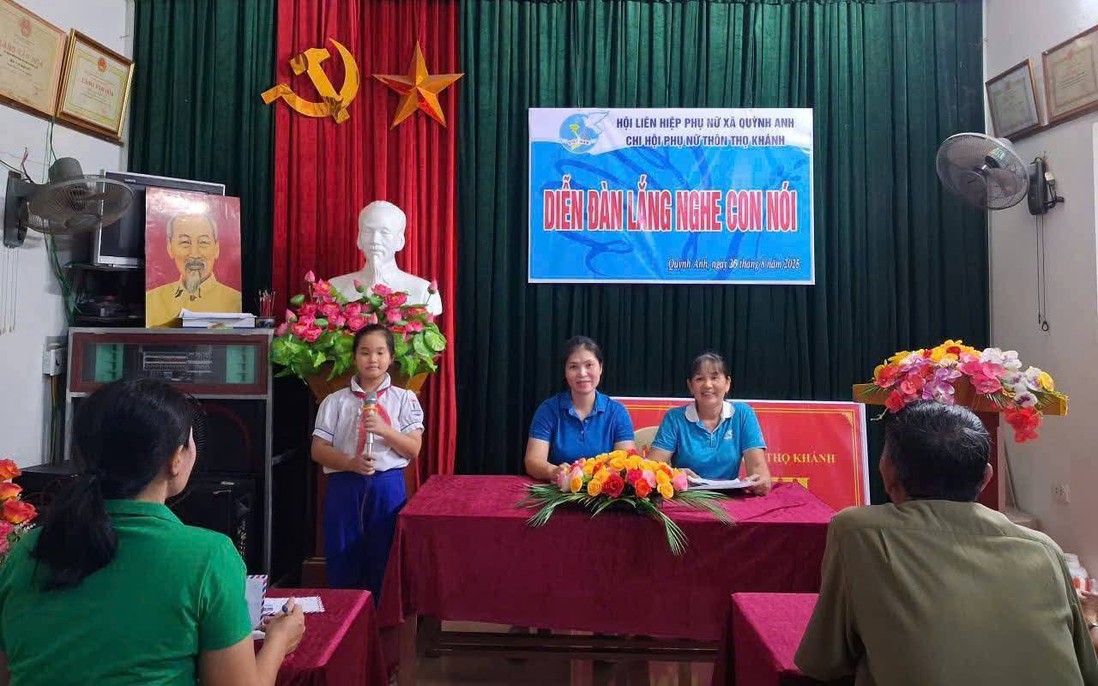 "Lắng nghe con nói" trước thềm năm học mới