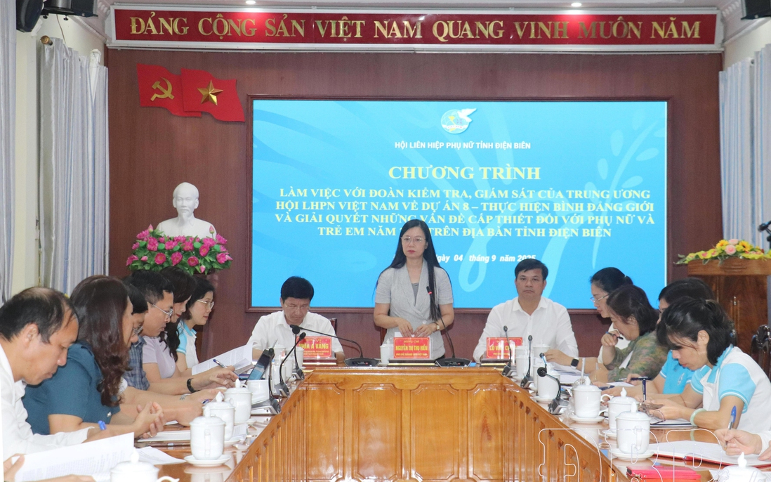 TƯ Hội LHPN Việt Nam kiểm tra việc triển khai Dự án 8 trên địa bàn tỉnh Điện Biên