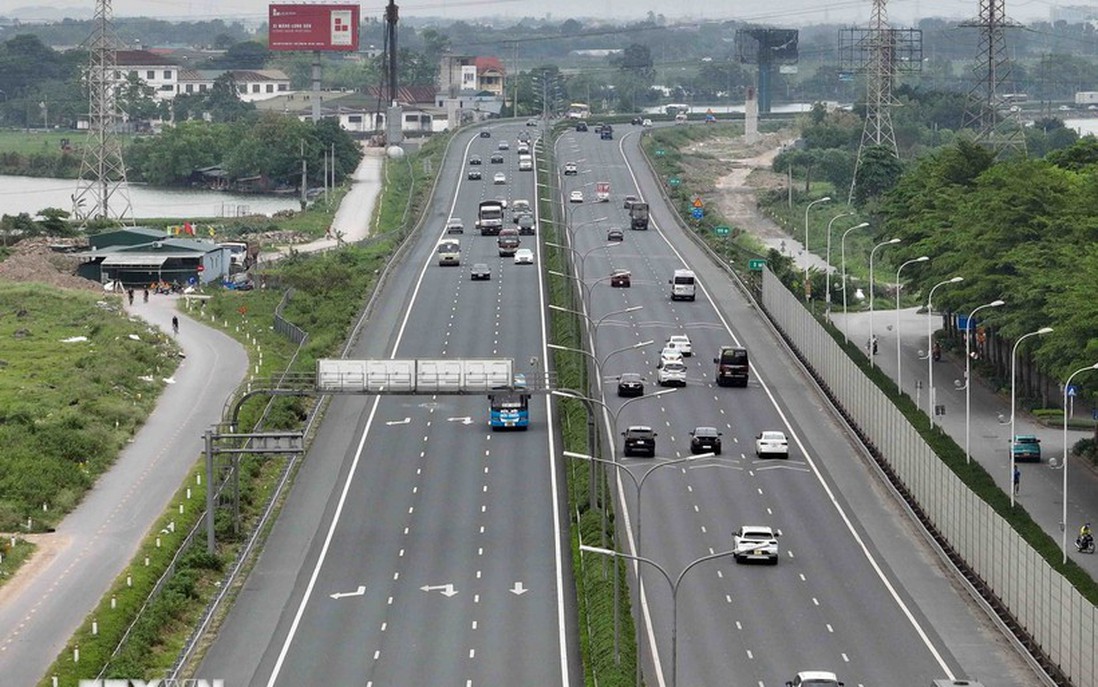 Từ ngày 9/9, xử phạt tài xế ôtô tải đi sai làn trên cao tốc Pháp Vân-Cầu Giẽ