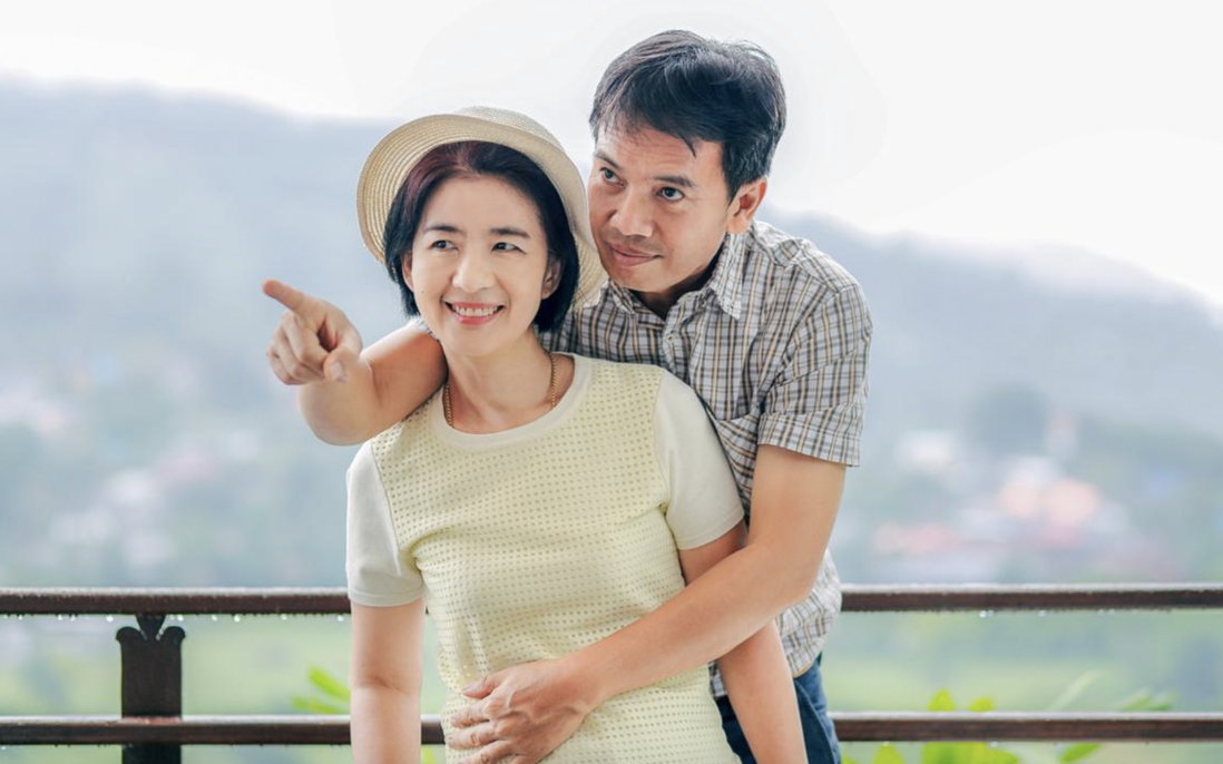 Những dấu hiệu nhận biết hôn nhân hạnh phúc tuổi trung niên