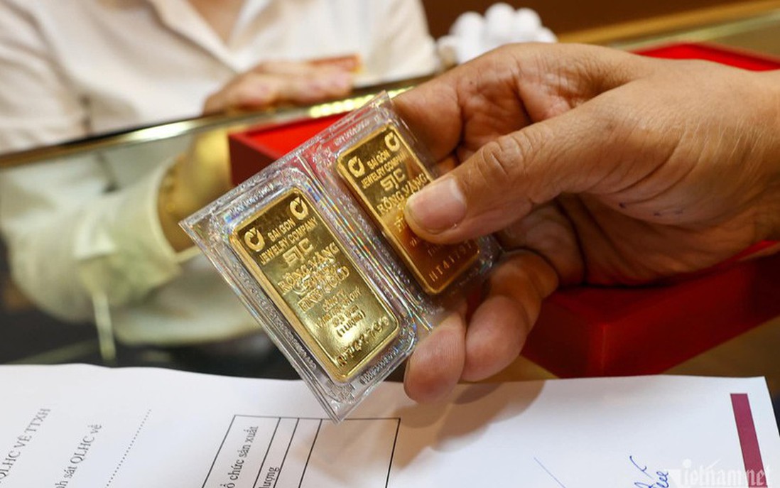 Yêu cầu đơn vị kinh doanh phải báo cáo trạng thái vàng trước 14 giờ hôm sau