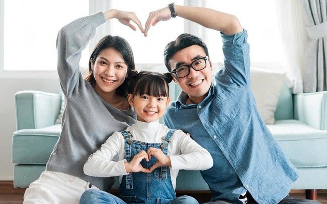 Bộ Chính trị chọn ngày 24/11 là Ngày Văn hóa Việt Nam với chủ trương là ngày nghỉ, người lao động được hưởng nguyên lương