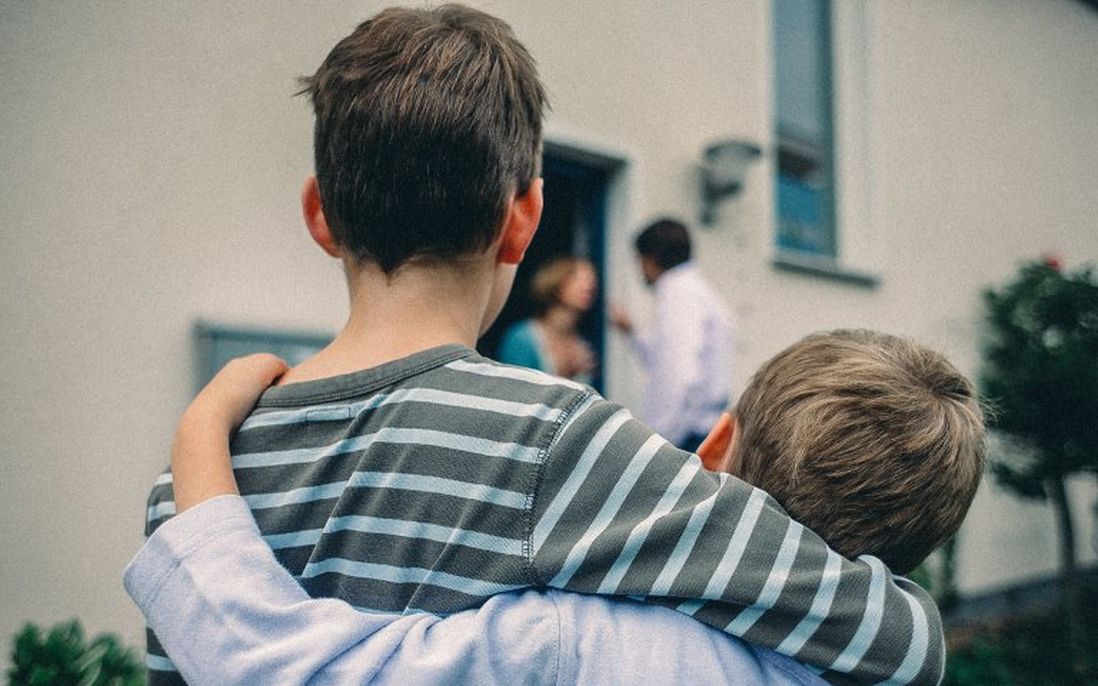 Khi cha “vẽ đường”, con trai trở thành kẻ bạo hành trong chính ngôi nhà mình