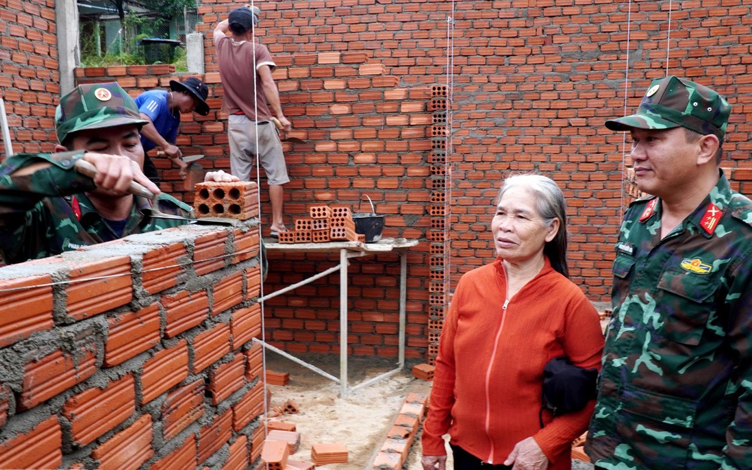 "Chiến dịch Quang Trung": Thần tốc để chào mừng Đại hội Đảng và đón Xuân Bính Ngọ