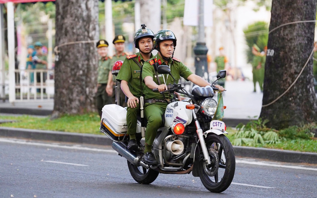 TPHCM ra quân kiểm tra, xử lý dứt điểm tình trạng lấn chiếm lòng đường, vỉa hè