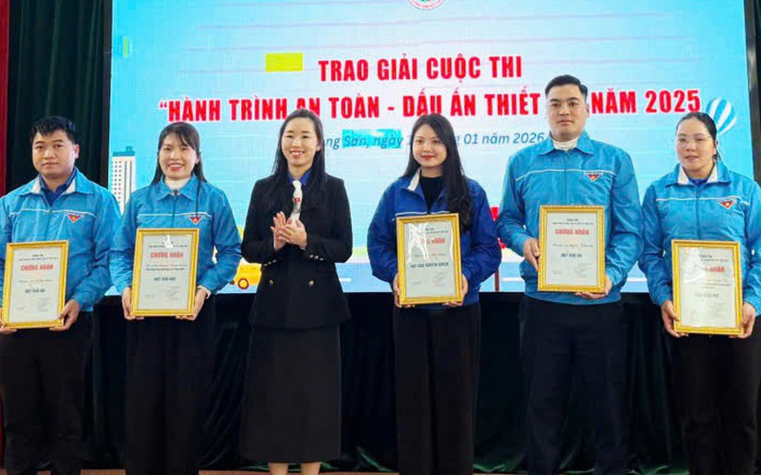 Tôn vinh nhiều nữ cán bộ Đoàn Lạng Sơn xuất sắc năm 2025