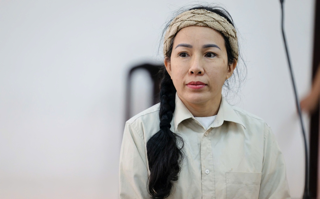 Youtuber Đinh Lan nhận án phạt 1 năm 9 tháng tù