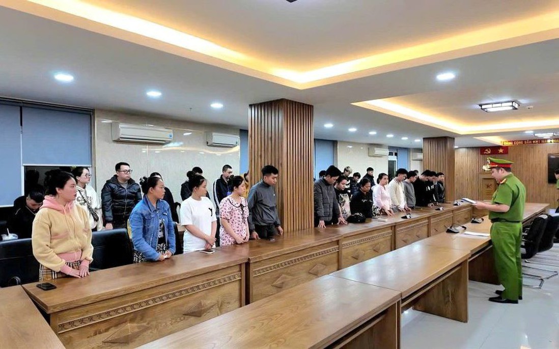 Bắt giữ 35 đối tượng trong đường dây mua bán tài khoản ngân hàng "ảo" phục vụ lừa đảo