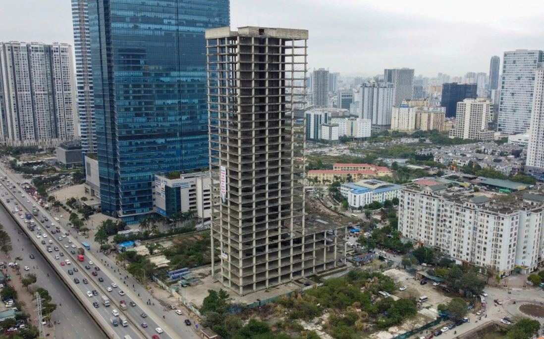 Tháp nghìn tỷ "đắp chiếu" hơn chục năm, dàn cựu lãnh đạo VICEM hầu tòa ngày 26/1