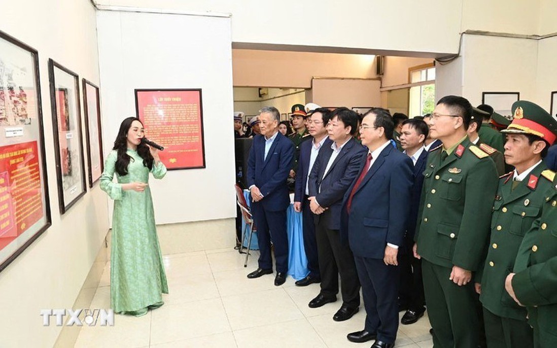 Đại hội XIV của Đảng: Triển lãm ảnh Đảng Cộng sản Việt Nam qua các kỳ Đại hội