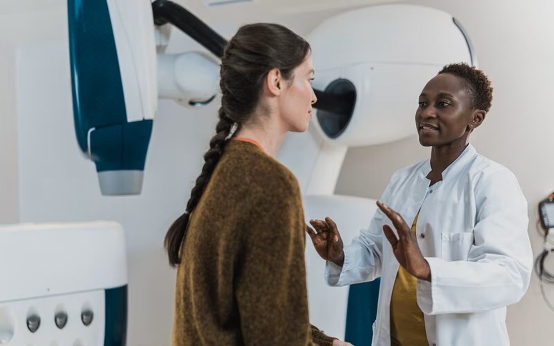 Davos 2026: Nâng cao chất lượng chăm sóc sức khỏe phụ nữ là chiến lược kinh tế bền vững