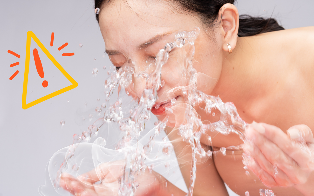 Rửa mặt bằng nước nóng khiến da "kêu cứu"