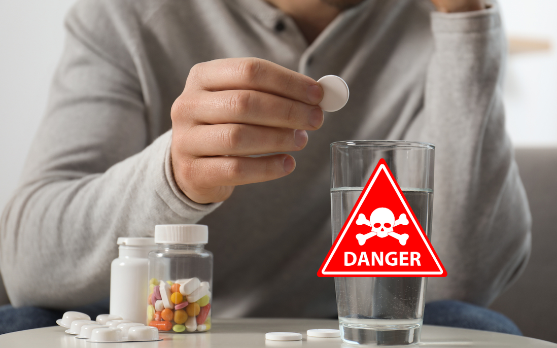Tự ý dùng thuốc giảm đau khiến cơn đau nhẹ cũng nguy hiểm khó lường