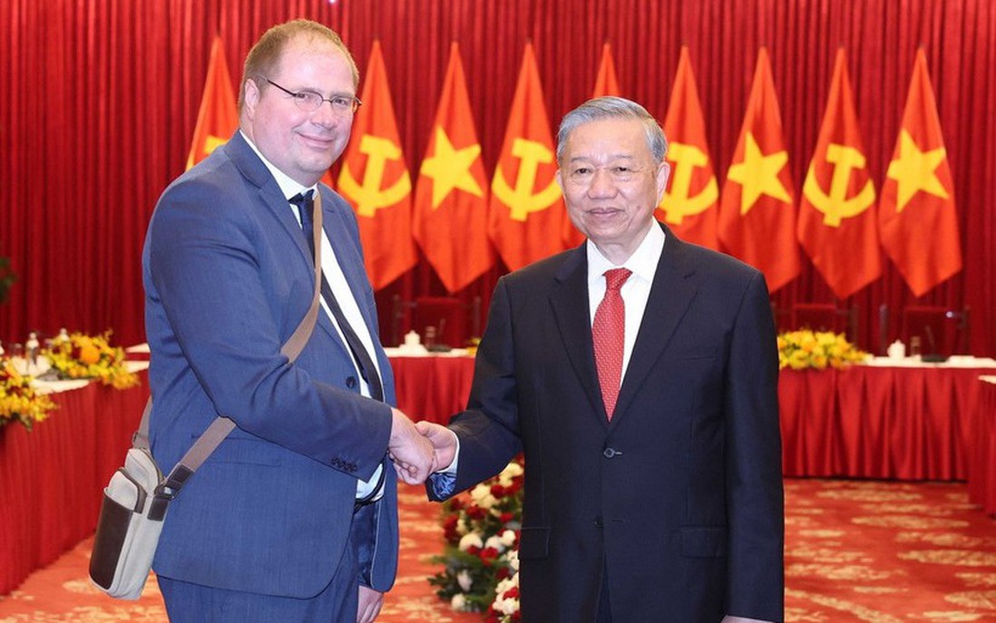 Đảng Cộng sản Pháp nhấn mạnh dấu mốc chiến lược của Đảng Cộng sản Việt Nam