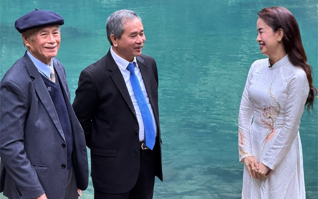 Cầu truyền hình kỷ niệm 85 năm Ngày Bác Hồ về nước