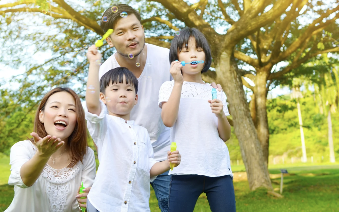 Nuôi con trong an toàn cảm xúc