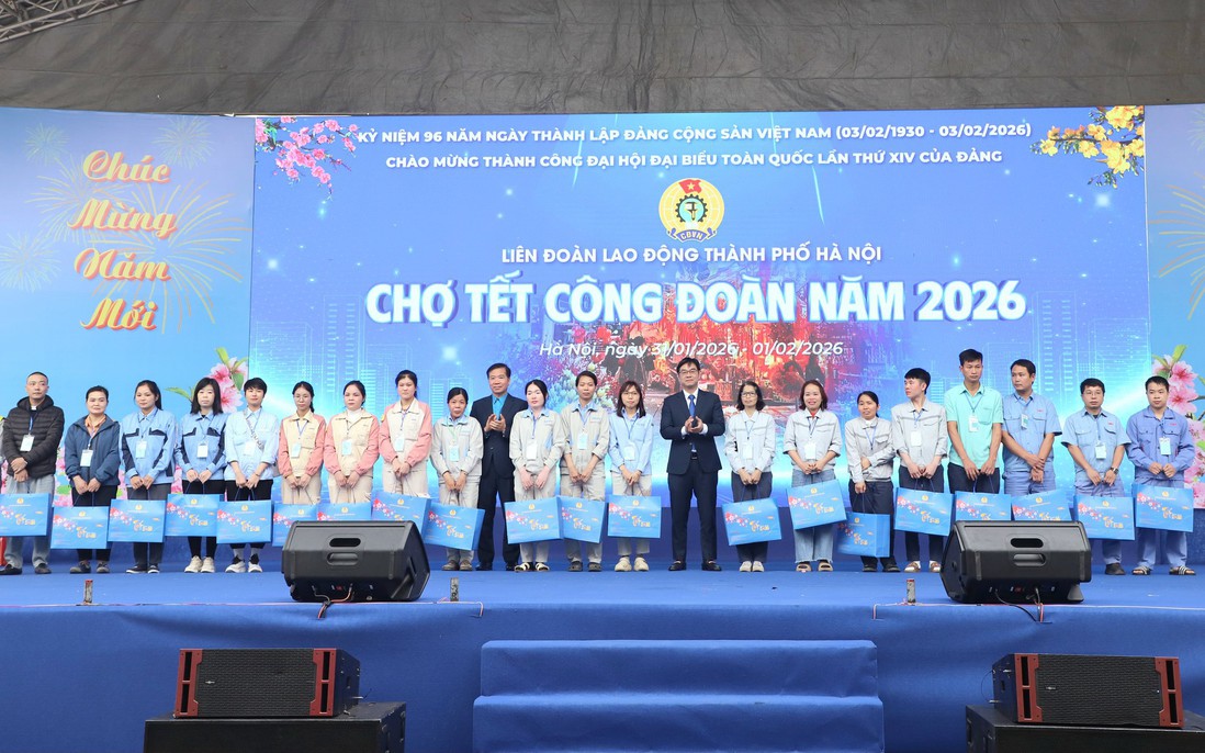 Chợ Tết Công đoàn: Mang Tết yêu thương đến với người lao động Thủ đô