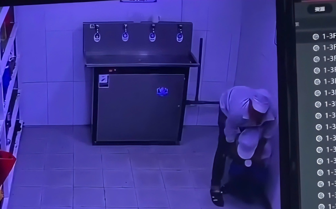 Công an vào cuộc xác minh clip nữ công nhân bị sàm sỡ ở khu vực nhà vệ sinh