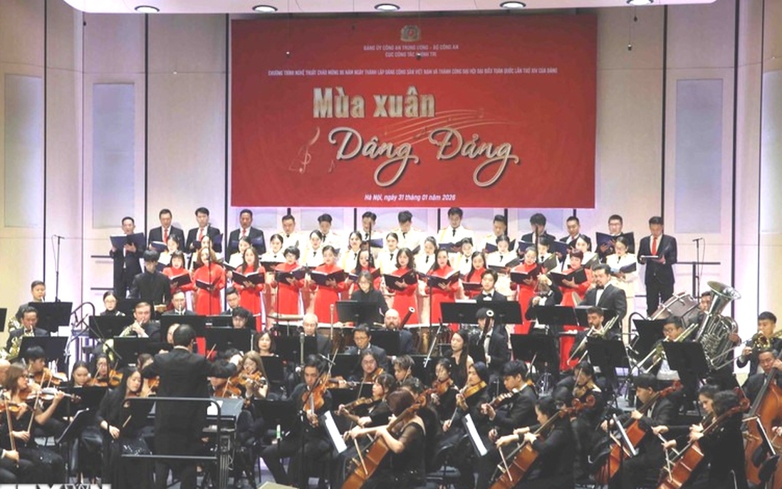 Chương trình nghệ thuật "Mùa xuân dâng Đảng"